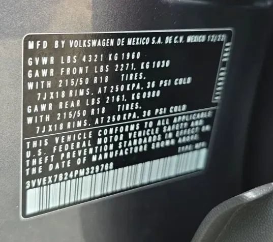 Used 2023 Volkswagen Taos SE w/ Panoramic Sunroof Package FWD image 54