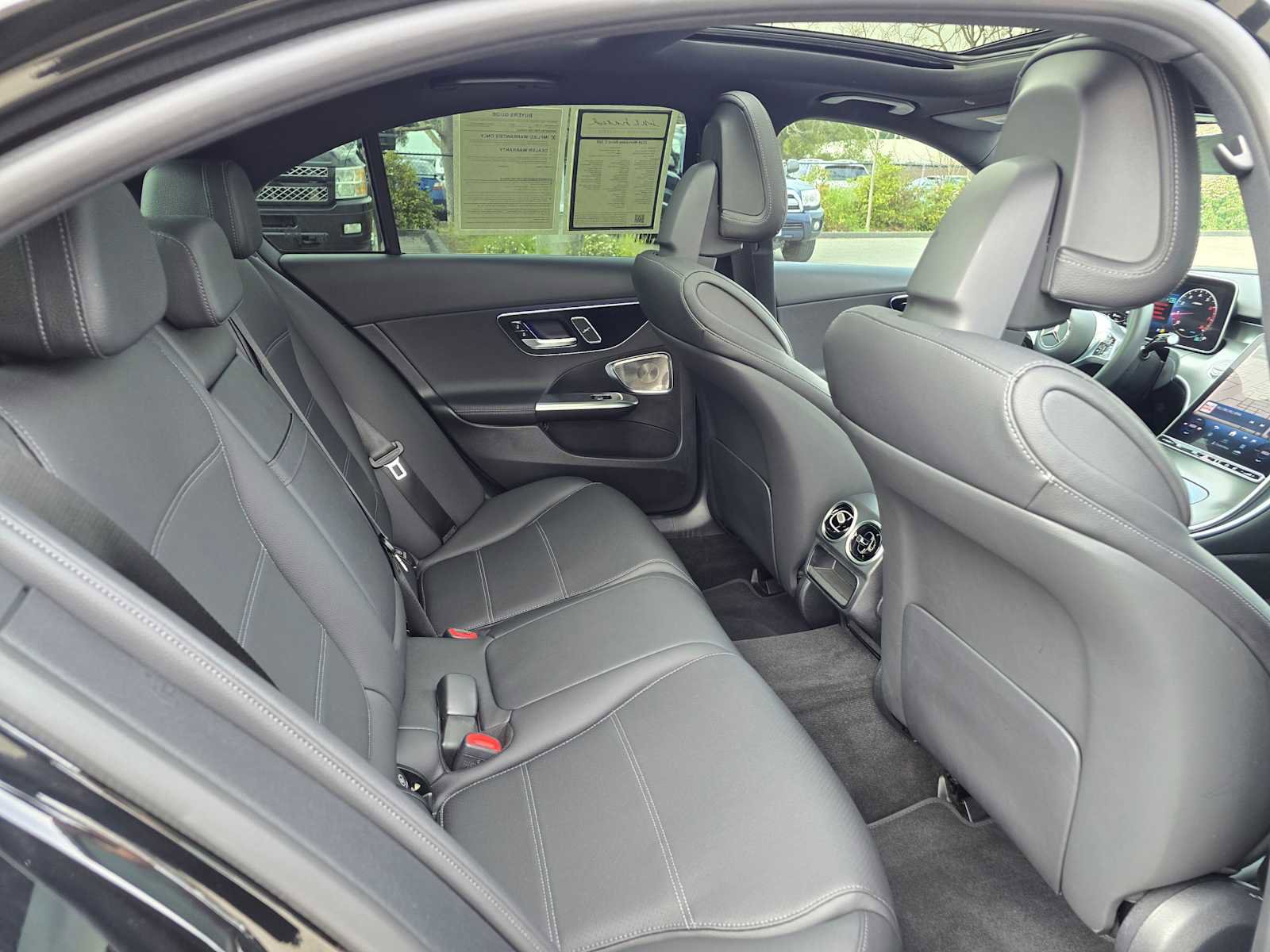 Used 2024 Mercedes-Benz C 300 4MATIC Sedan image 13