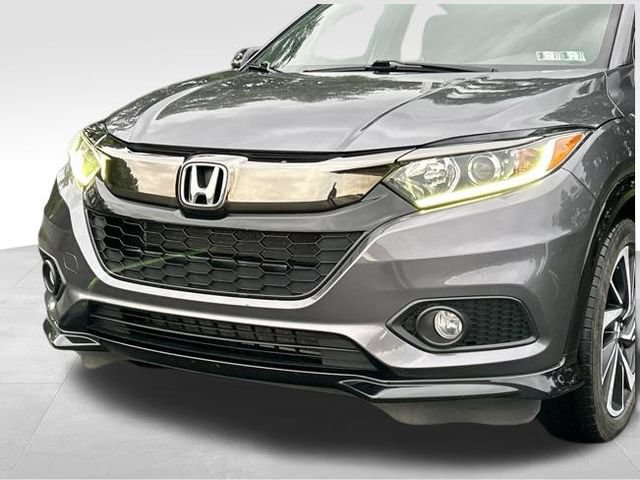 Used 2019 Honda HR-V Sport image 9