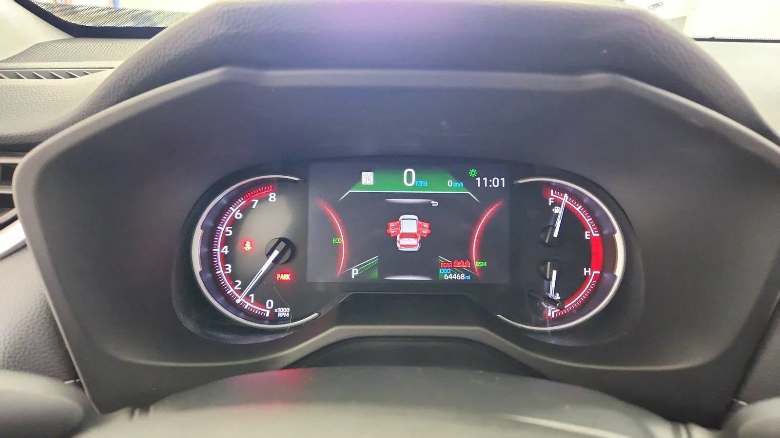 Used 2024 Toyota RAV4 XLE FWD image 16
