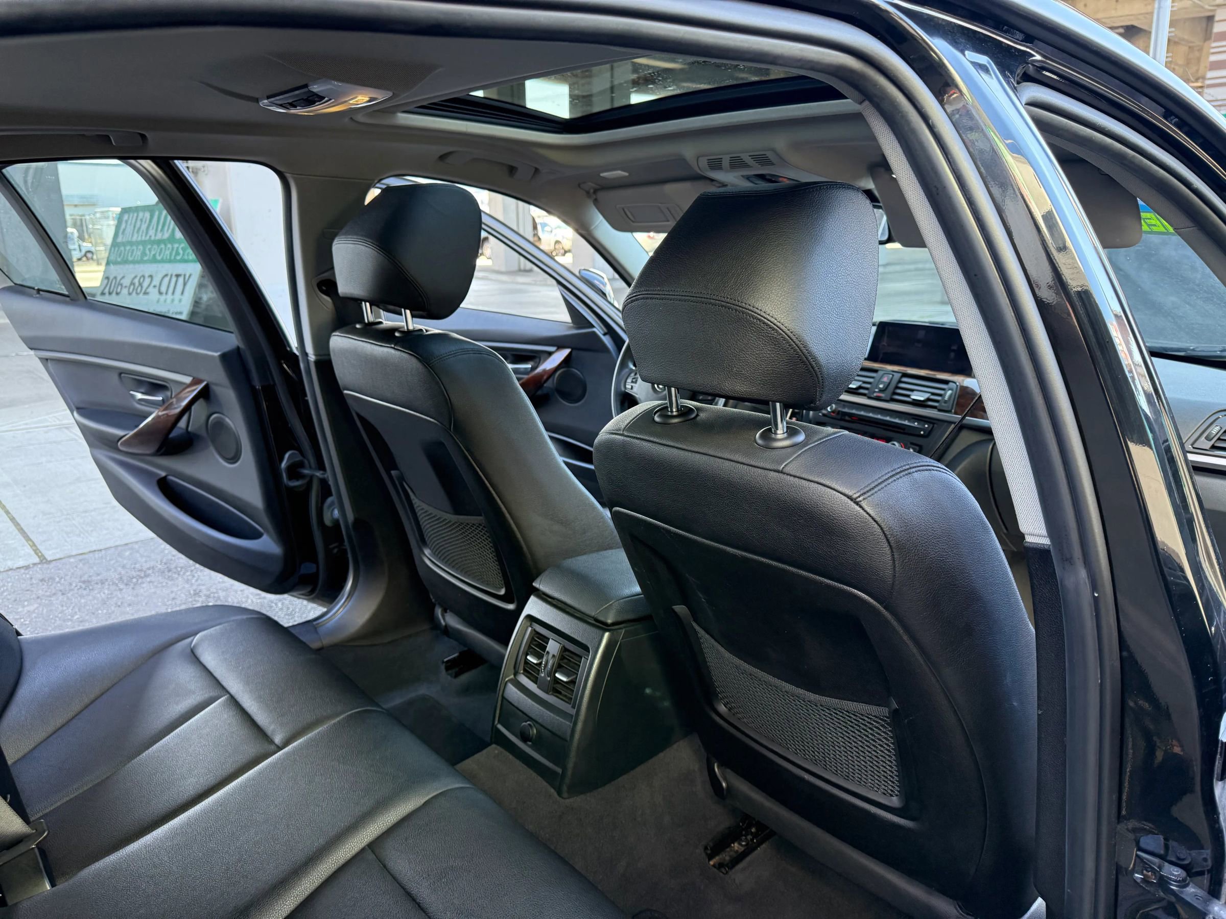 Used 2013 BMW 328i xDrive Sedan image 18