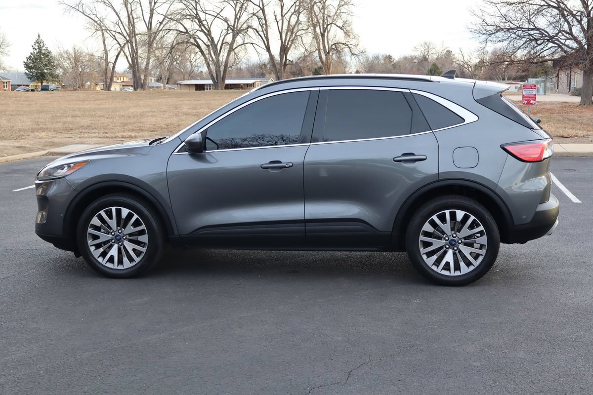 Used 2021 Ford Escape Titanium AWD/4WD image 9
