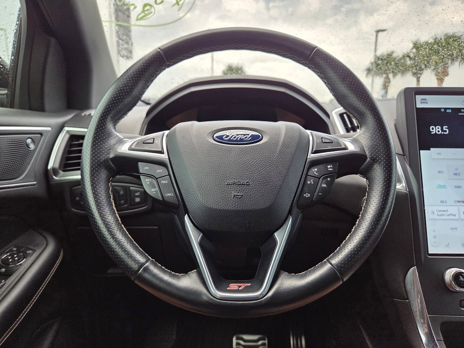 Used 2022 Ford Edge ST AWD/4WD image 12