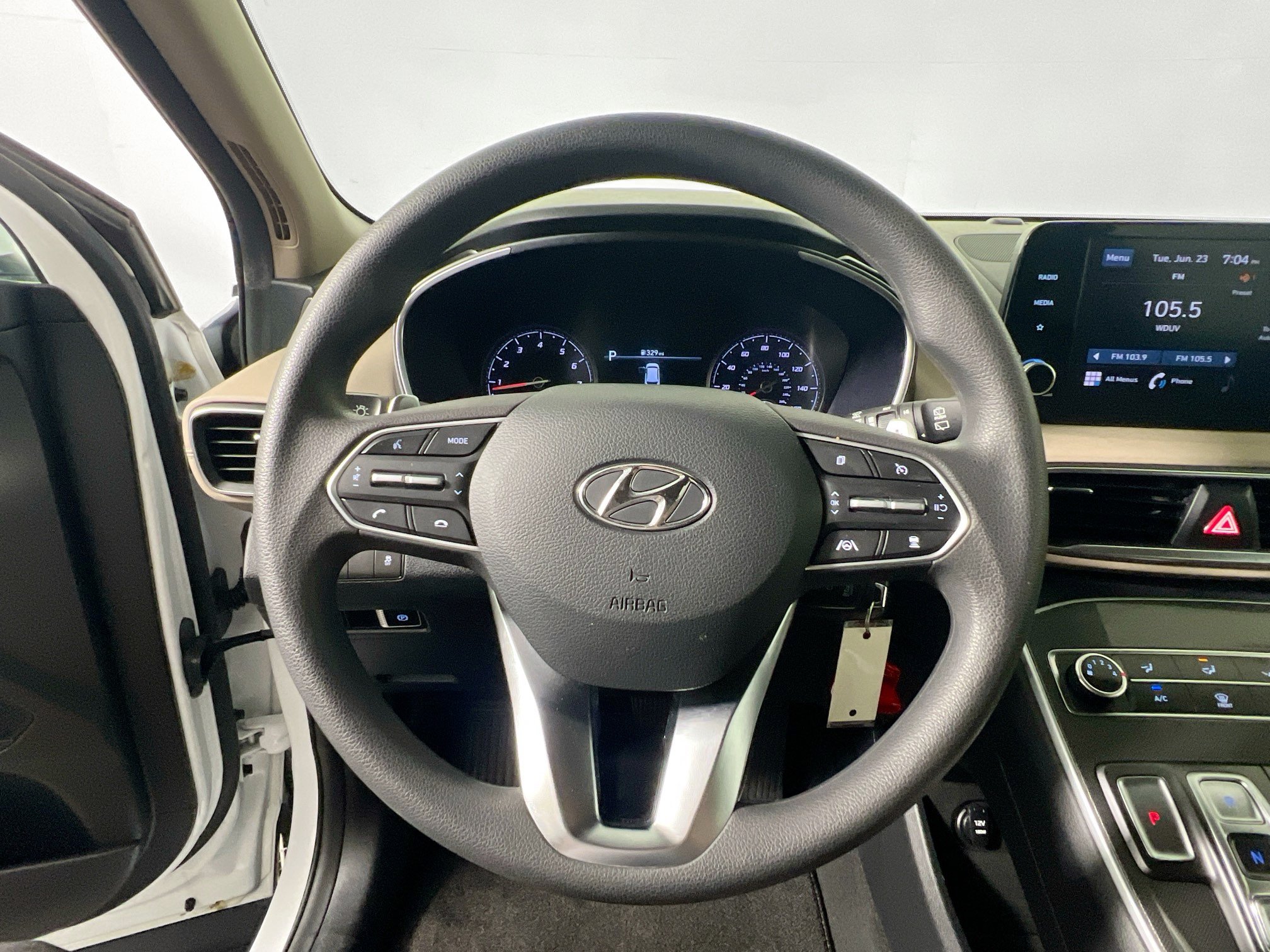 Used 2023 Hyundai Santa Fe SE FWD image 16