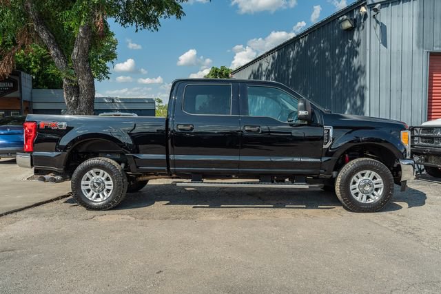 Used 2017 Ford F250 XLT w/ XLT Value Package AWD/4WD image 7