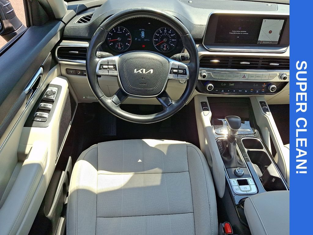 Used 2022 Kia Telluride EX w/ EX Premium Package FWD image 12