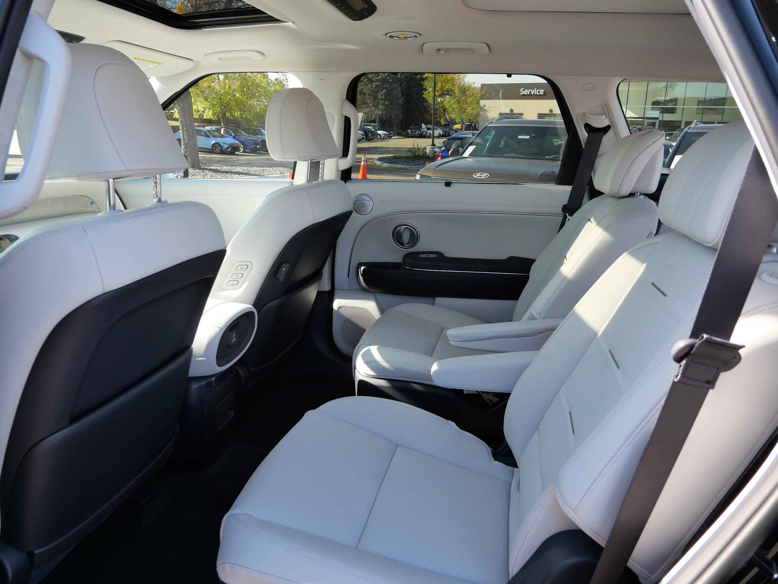 New 2026 Hyundai Palisade Calligraphy image 7