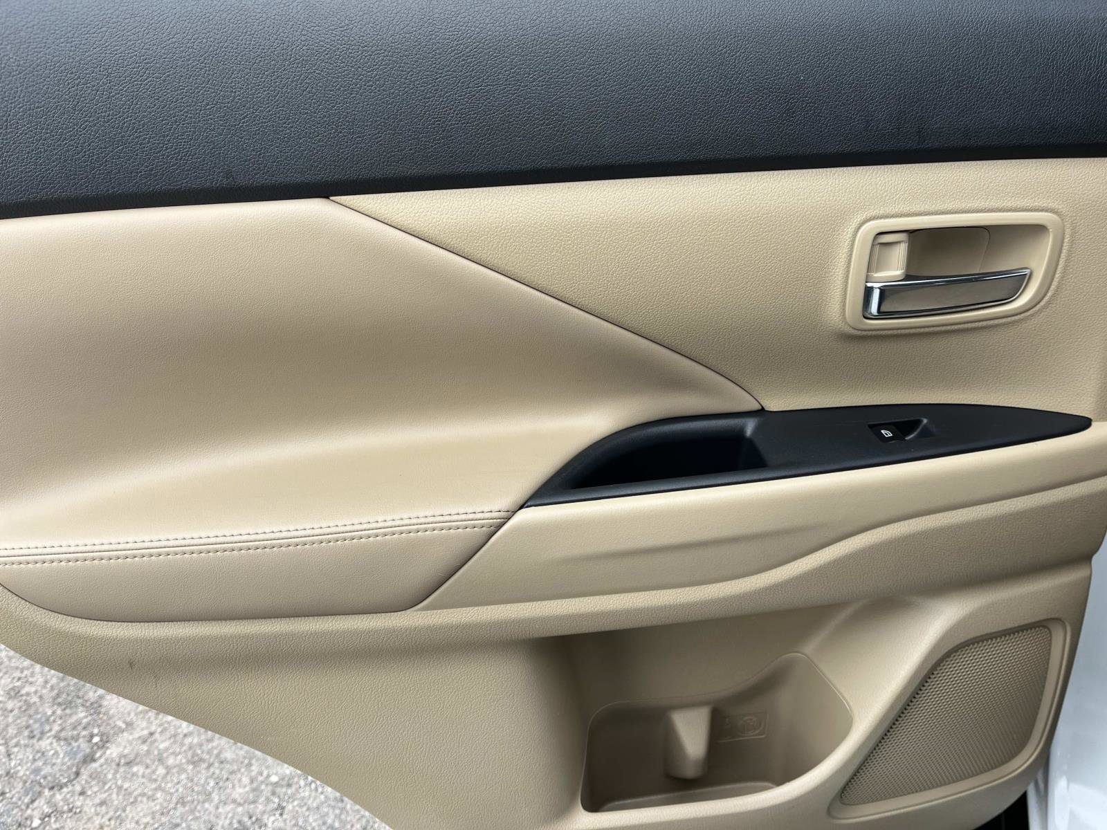 Used 2020 Mitsubishi Outlander GT image 21