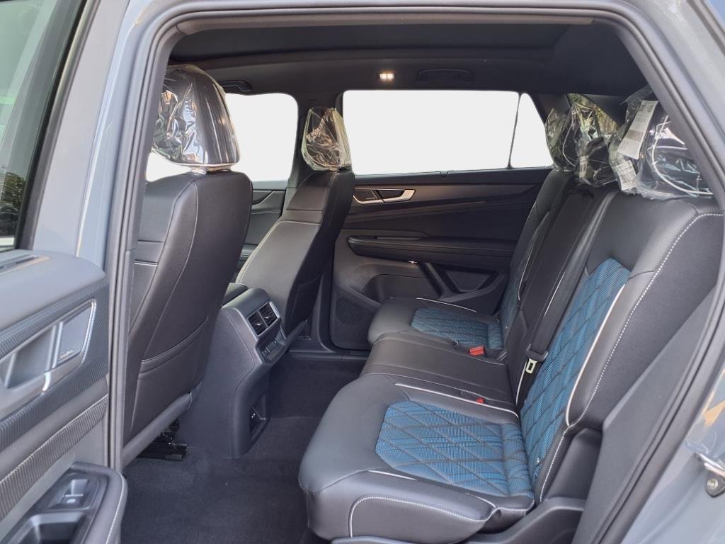 New 2025 Volkswagen Atlas Cross Sport SEL Premium R-Line image 12
