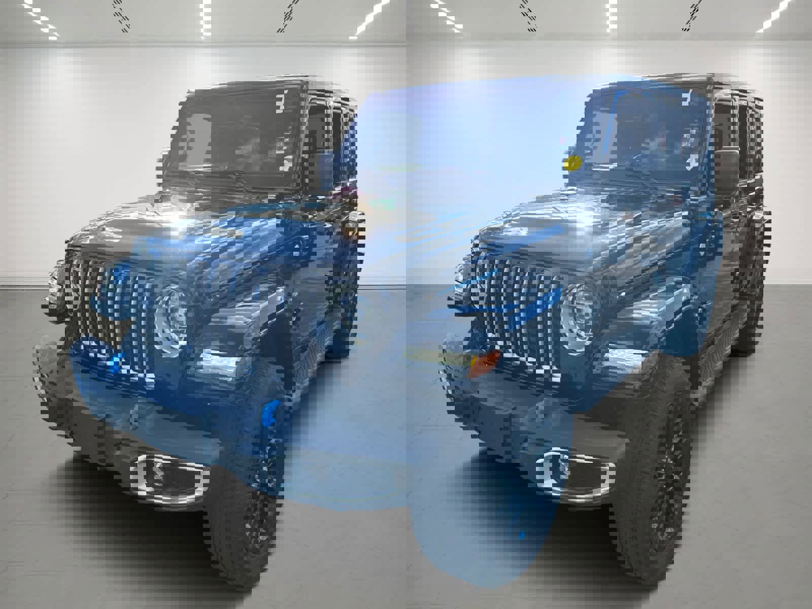 Used 2022 Jeep Wrangler Unlimited Sahara w/ Cold Weather Group image 2