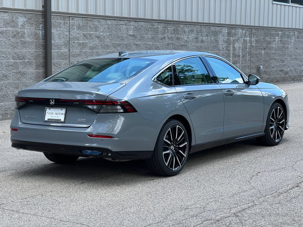 New 2026 Honda Accord Touring image 8