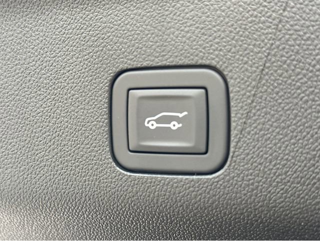 New 2026 GMC Yukon XL AT4 w/ AT4 Premium Plus Package image 13