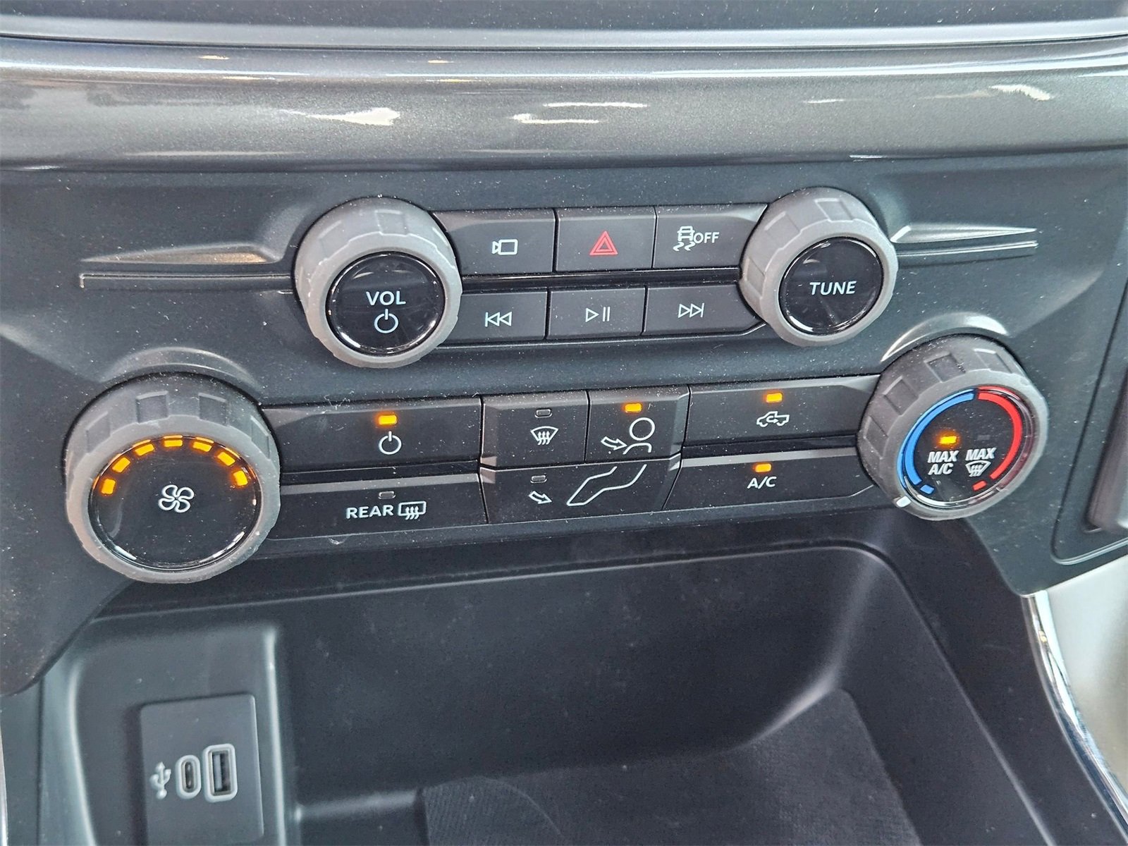 New 2025 Ford F150 STX w/ Equipment Group 201A FX4 image 18