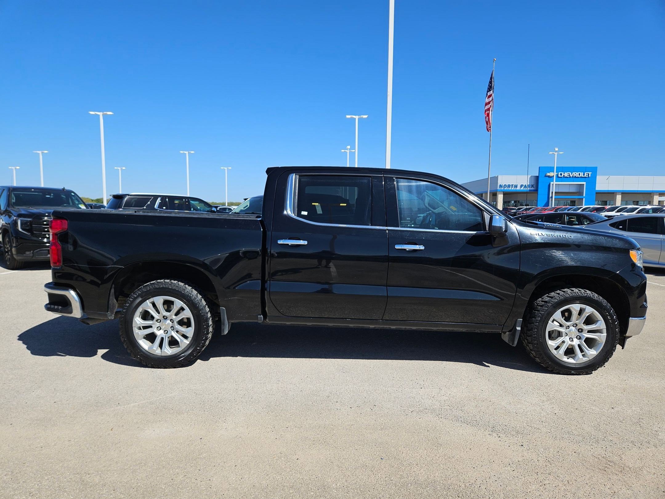 Certified 2023 Chevrolet Silverado 1500 LTZ w/ LTZ Premium Package RWD image 2