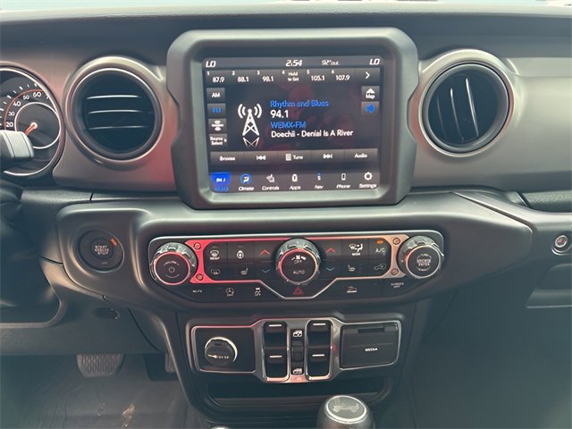 Used 2022 Jeep Wrangler Unlimited Sport image 23