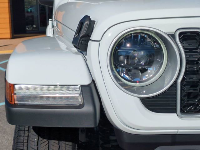 New 2026 Jeep Wrangler Sahara image 10