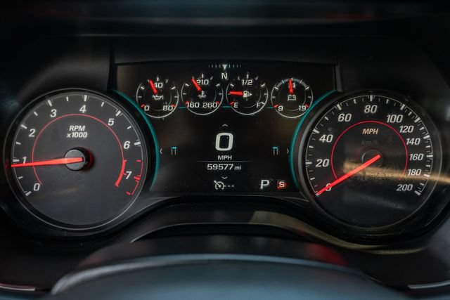 Used 2018 Chevrolet Camaro SS RWD image 25