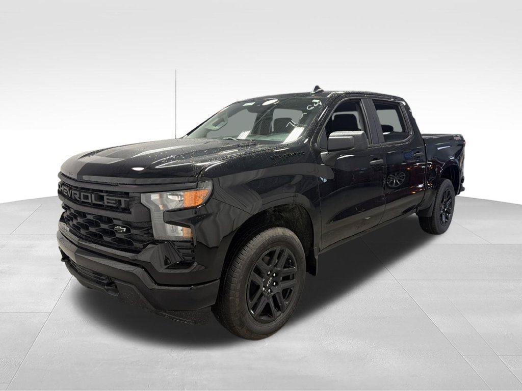 New 2026 Chevrolet Silverado 1500 Custom w/ Rally Edition AWD/4WD image 4