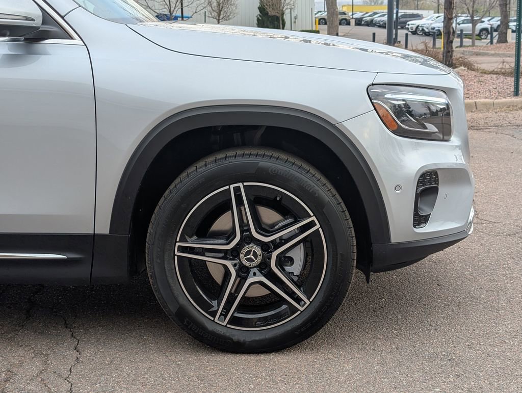 New 2026 Mercedes-Benz GLB 250 4MATIC image 9