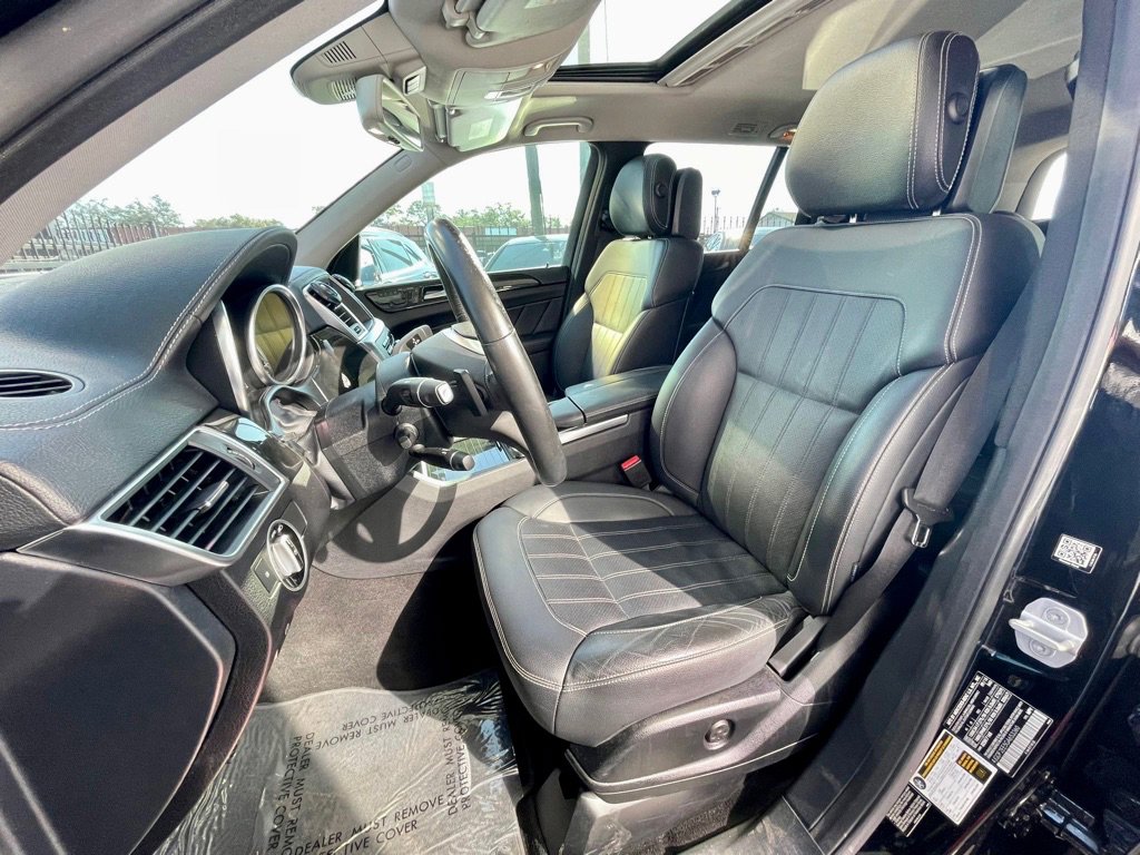 Used 2016 Mercedes-Benz GL 320 BlueTEC 4MATIC image 13