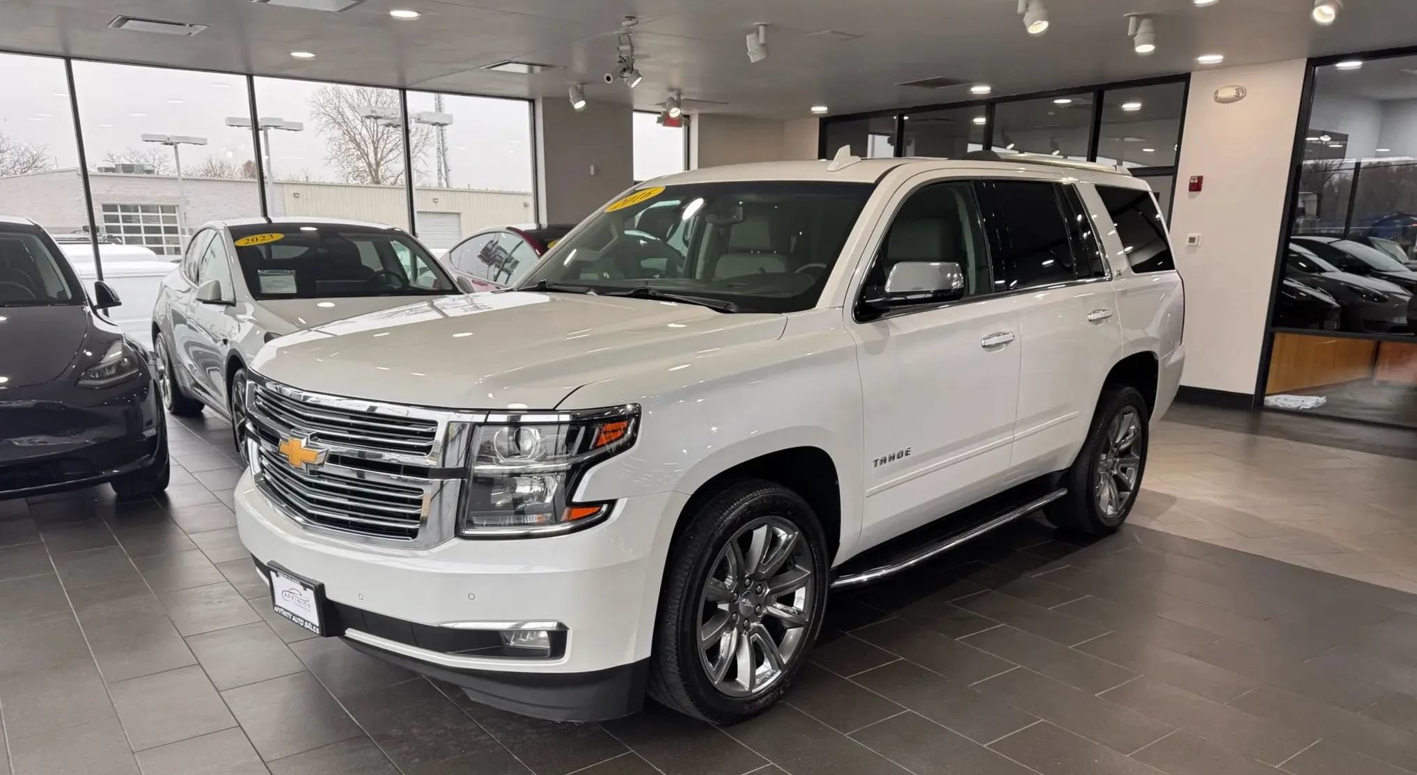 Used 2016 Chevrolet Tahoe LTZ AWD/4WD video 1