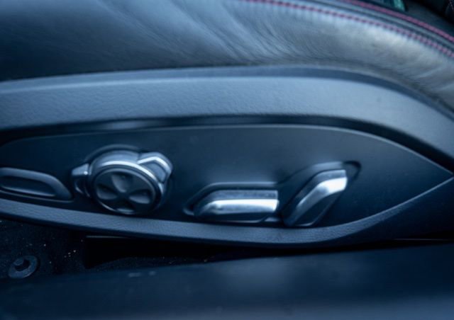 Used 2018 Audi R8 V10 plus image 19