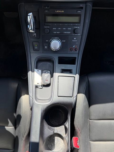 Used 2012 Lexus CT 200h Premium FWD image 12