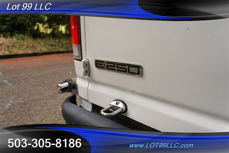 Used 2009 Ford E-250 and Econoline 250 Extended RWD image 34