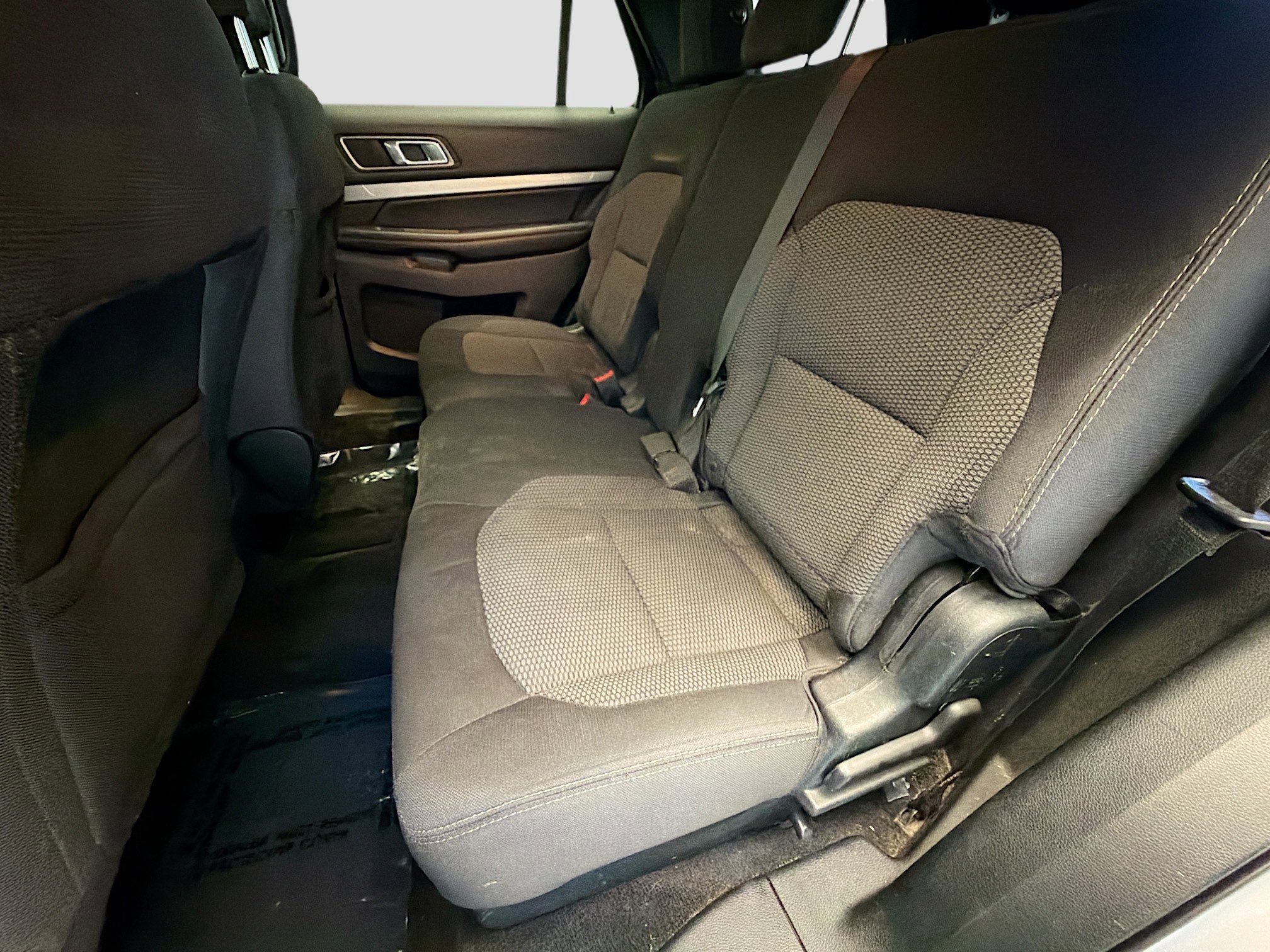 Used 2018 Ford Explorer XLT w/ Equipment Group 201A image 13