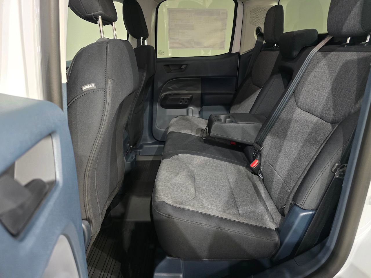 New 2025 Ford Maverick XLT w/ XLT Luxury Package image 32