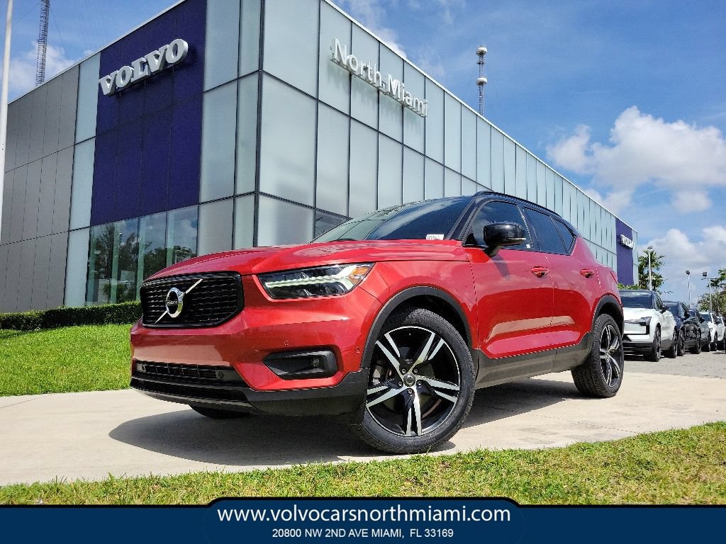 Used 2019 Volvo XC40 T5 R-Design AWD/4WD image 1