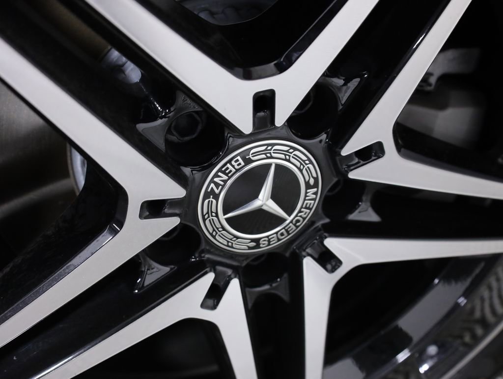 Certified 2025 Mercedes-Benz C 300 4MATIC Sedan image 8