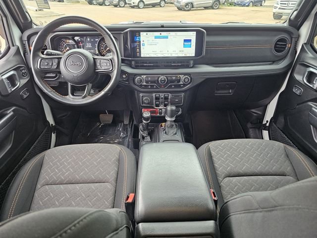 Used 2024 Jeep Gladiator Mojave image 8
