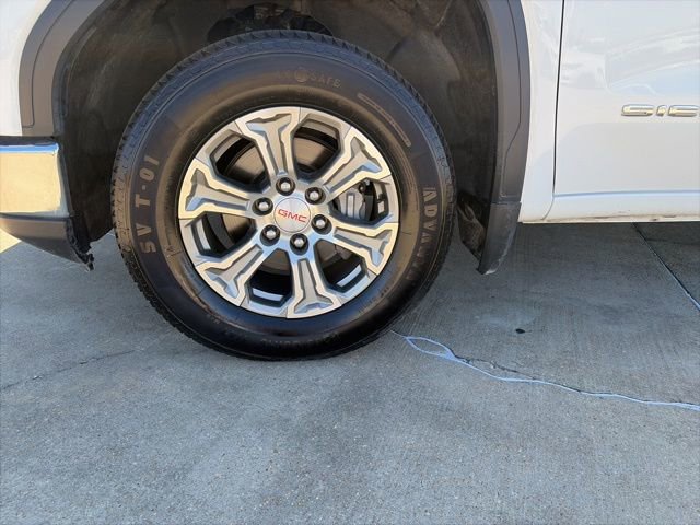Used 2024 GMC Sierra 1500 SLT image 8