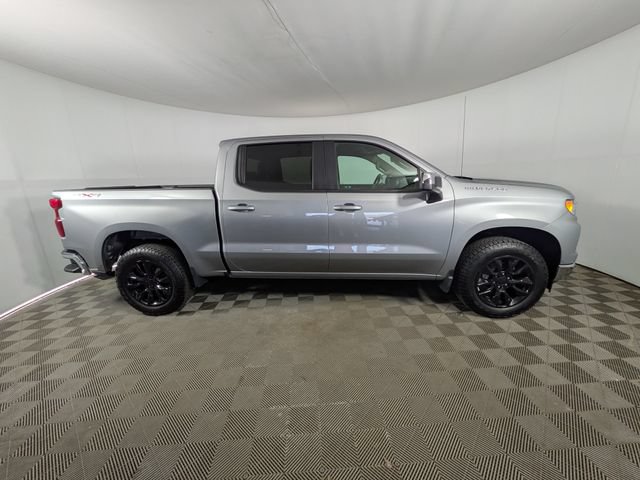 Used 2024 Chevrolet Silverado 1500 LT AWD/4WD image 31