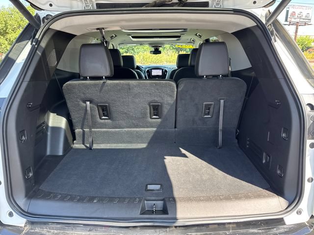 Used 2021 Chevrolet Traverse Premier w/ Redline Edition AWD/4WD image 24
