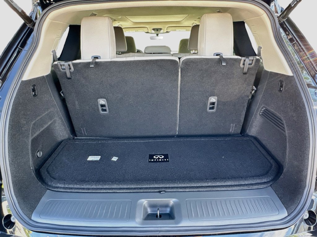 New 2027 INFINITI QX60 Luxe w/ Cargo Package FWD image 28