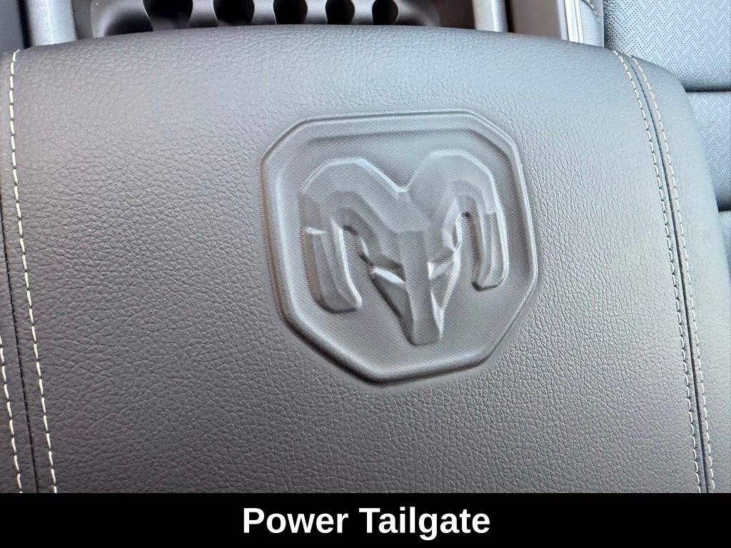 New 2026 RAM 1500 Laramie AWD/4WD image 16