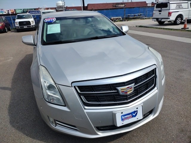 Used 2016 Cadillac XTS Luxury image 2