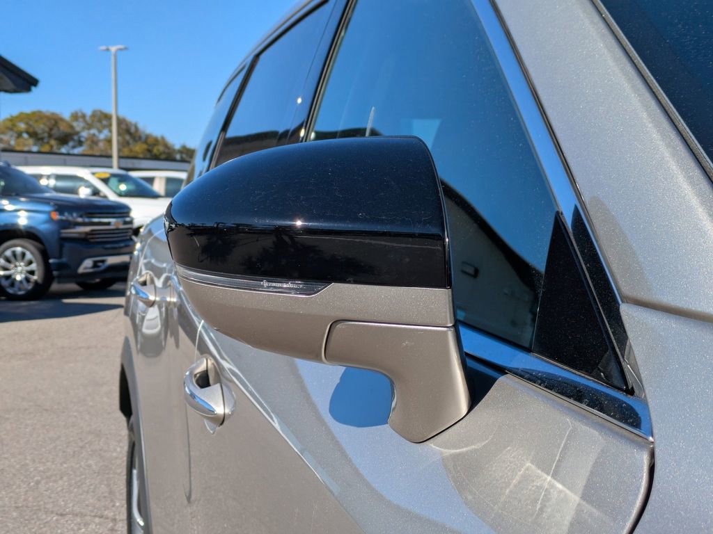 Certified 2025 INFINITI QX60 Luxe image 12