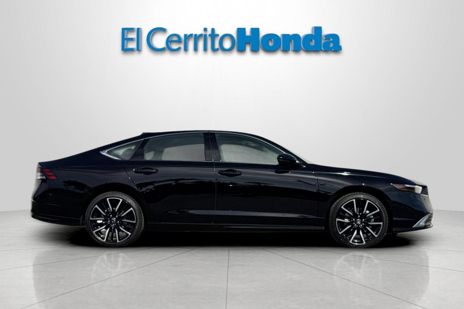 New 2026 Honda Accord Touring image 2