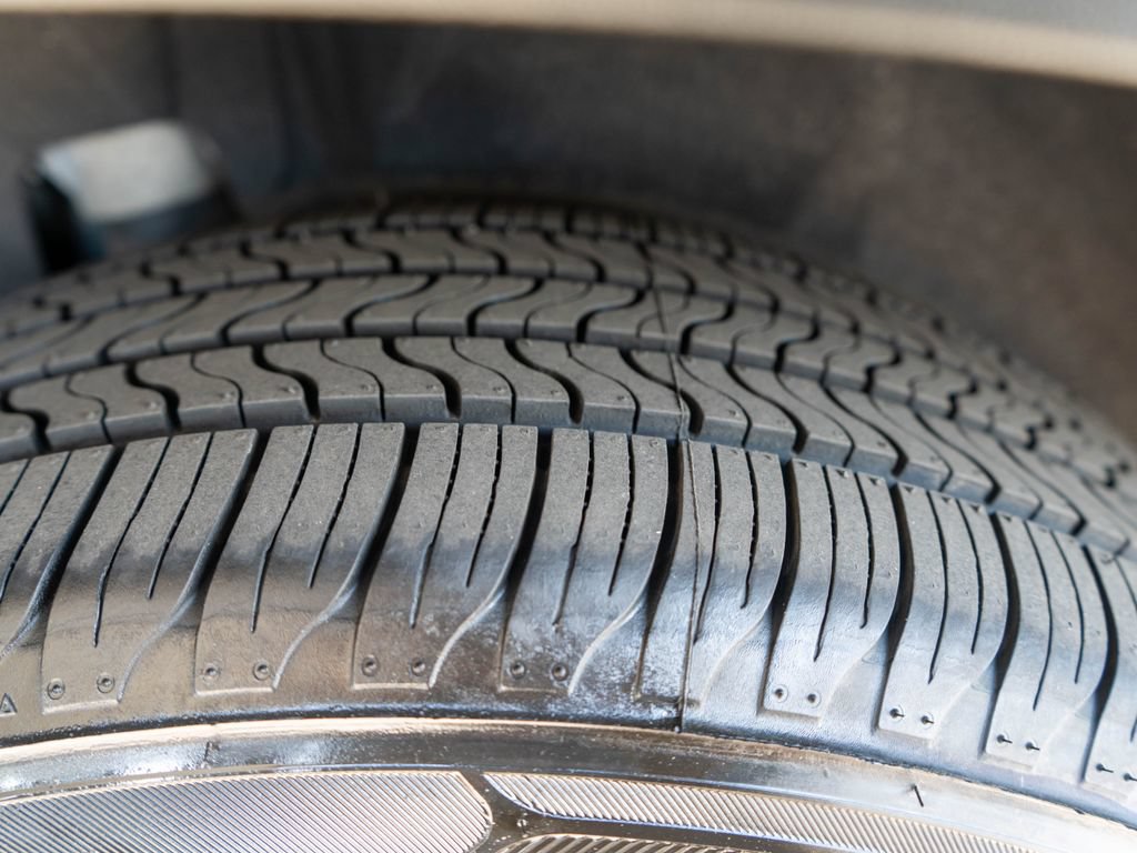Used 2019 Mercedes-Benz GLC 300 4MATIC image 35