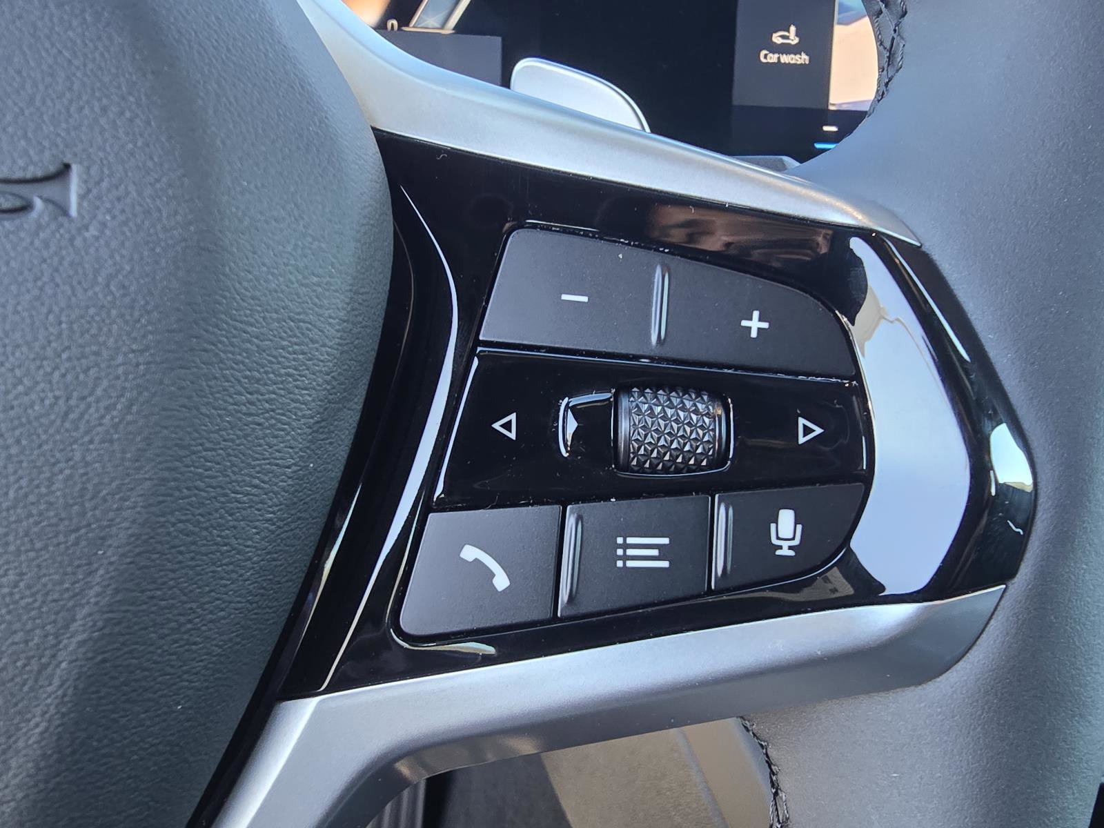 New 2026 BMW 330i Sedan w/ Convenience Package image 18