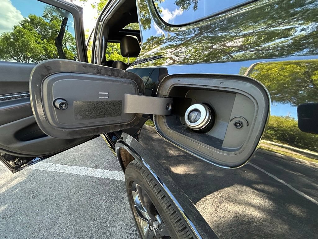 Used 2023 Dodge Durango R/T RWD image 45