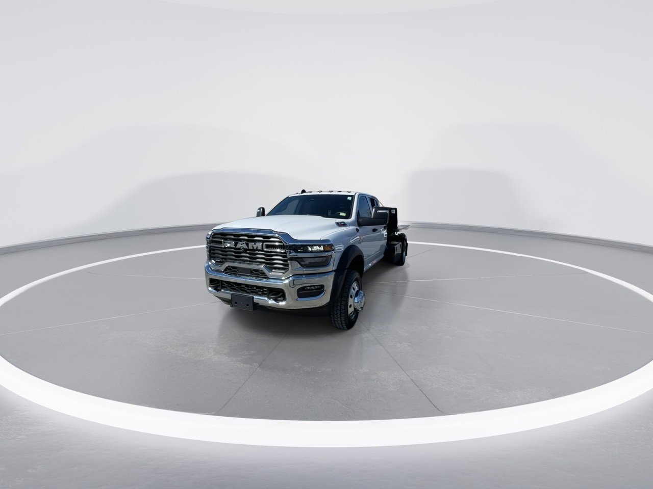 New 2026 RAM 5500 Tradesman w/ Chrome Appearance Group image 9