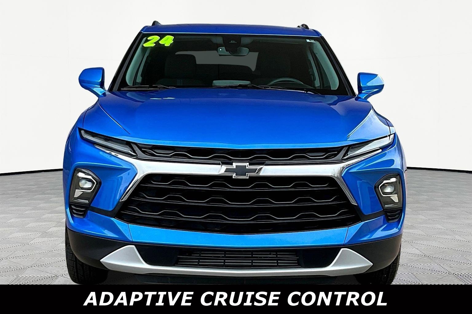 Used 2024 Chevrolet Blazer LT w/ Convenience Package image 2