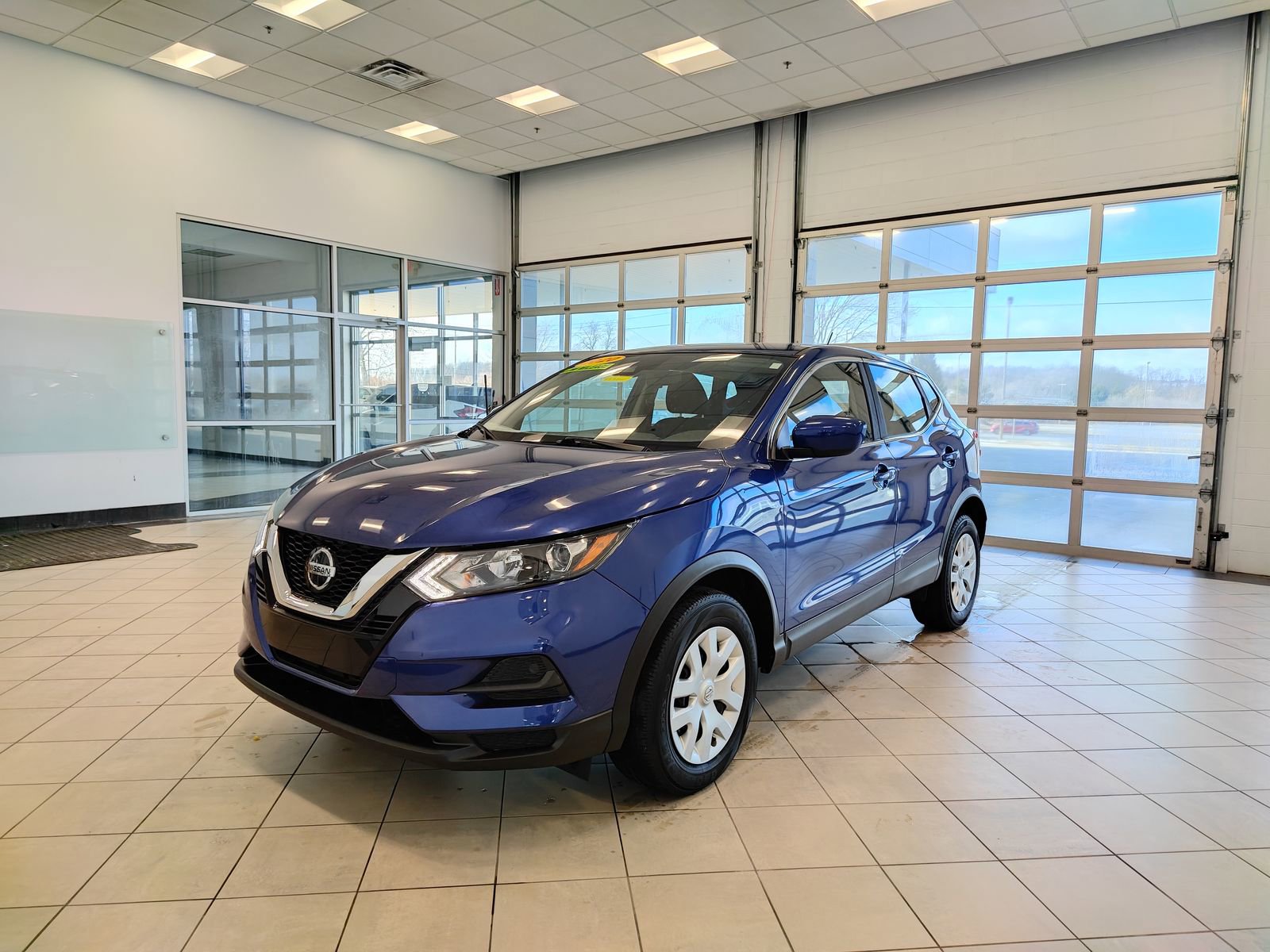 Used 2020 Nissan Rogue Sport S image 8