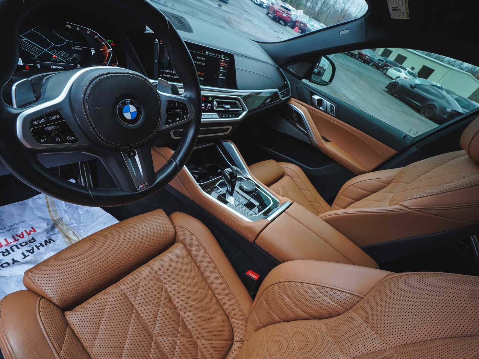 Used 2023 BMW X6 xDrive40i w/ M Sport Package image 15