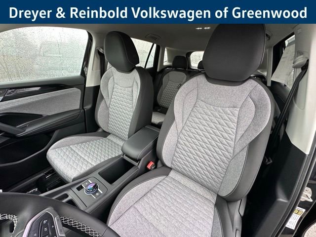 New 2026 Volkswagen Tiguan S image 24