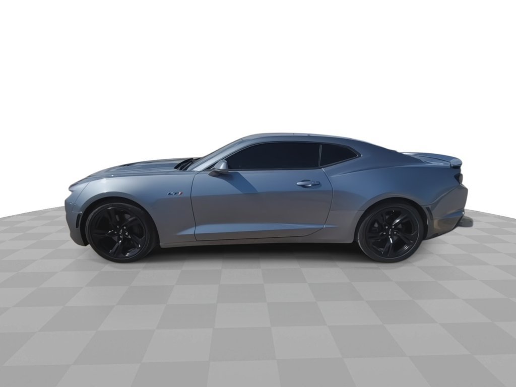 Certified 2022 Chevrolet Camaro LT RWD image 5